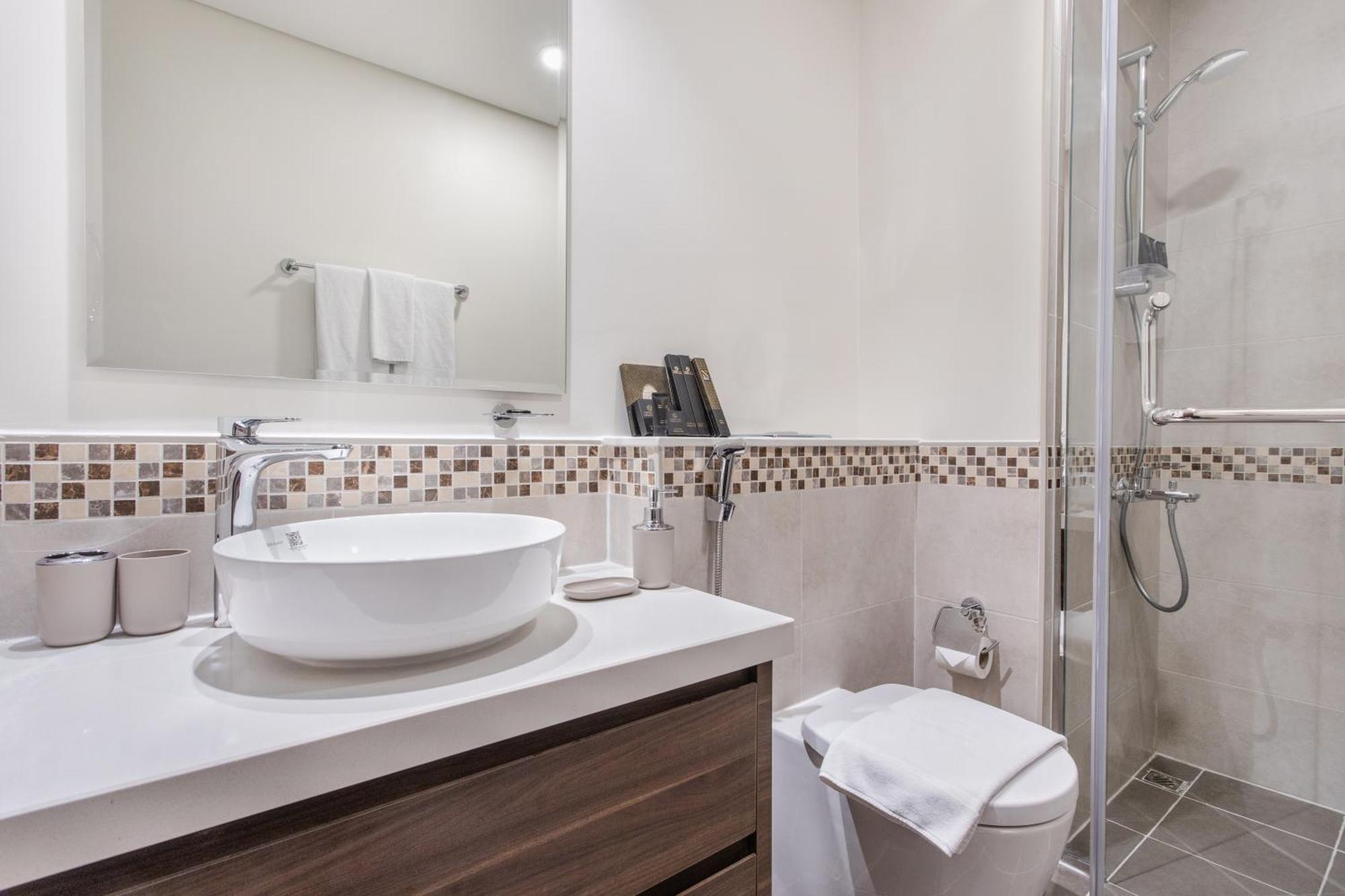 Reva Residences - One Bedroom Apartment By The S Holiday Homes Dubai Eksteriør bilde